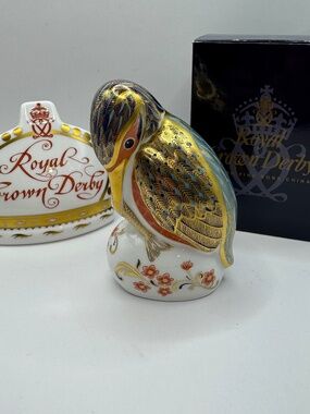 Royal Crown Derby Kingfisher Bird Paperweight Figurine. Boxed First Quality 1999